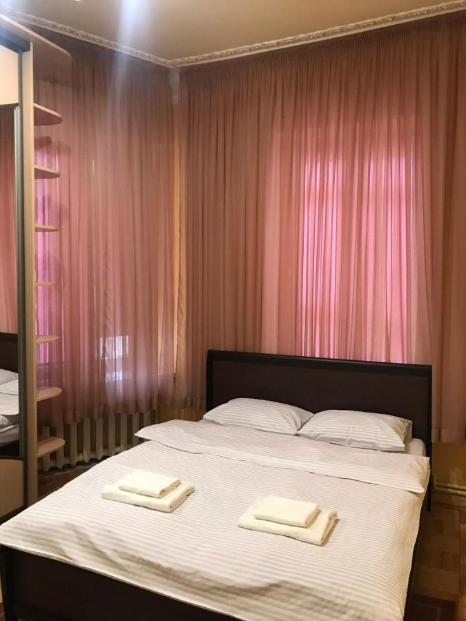 Do Lvova Central Apartments Luaran gambar